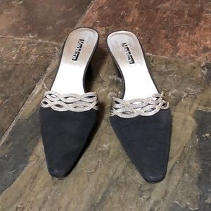 Madeline chainlink kitten heels